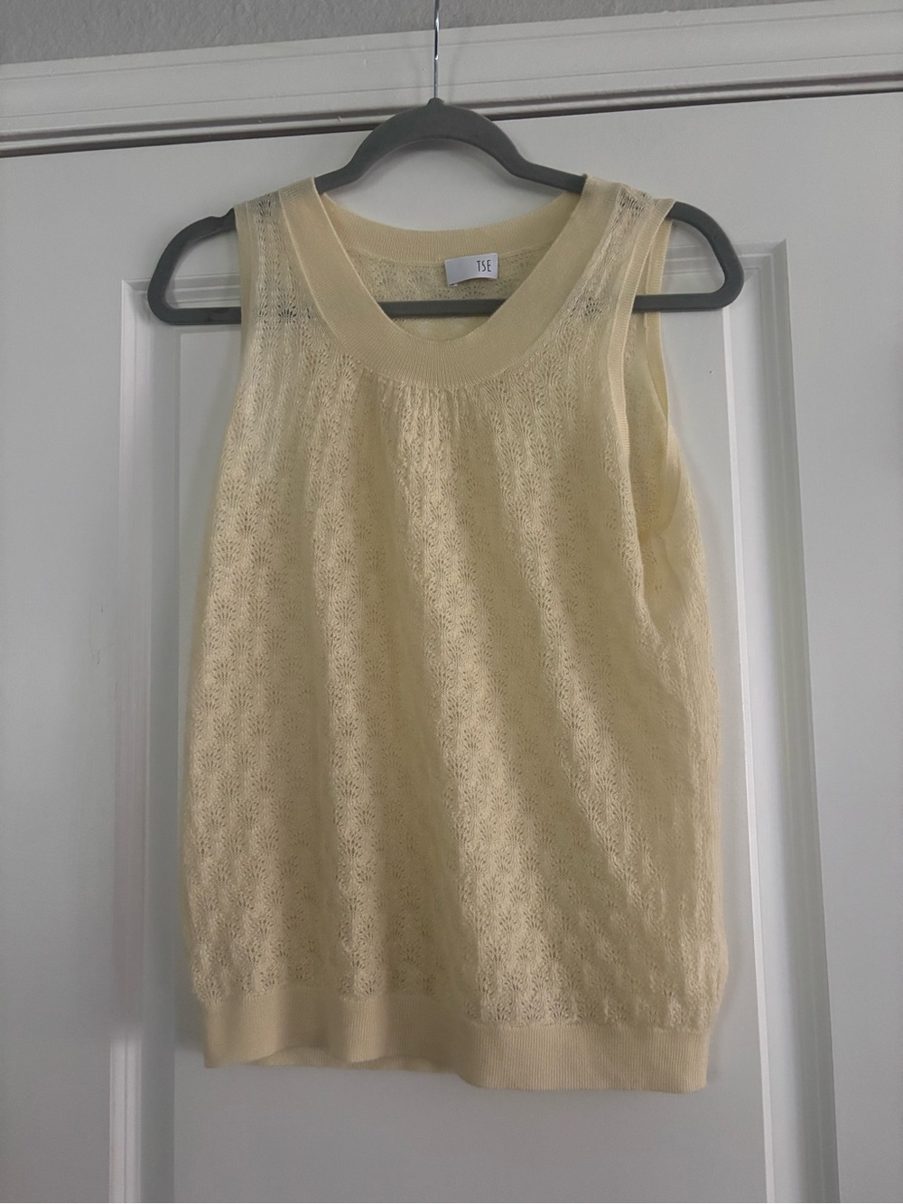 TSE 100% Cashmere Butter Yellow Sleeveless Open Knit Tank Size Large